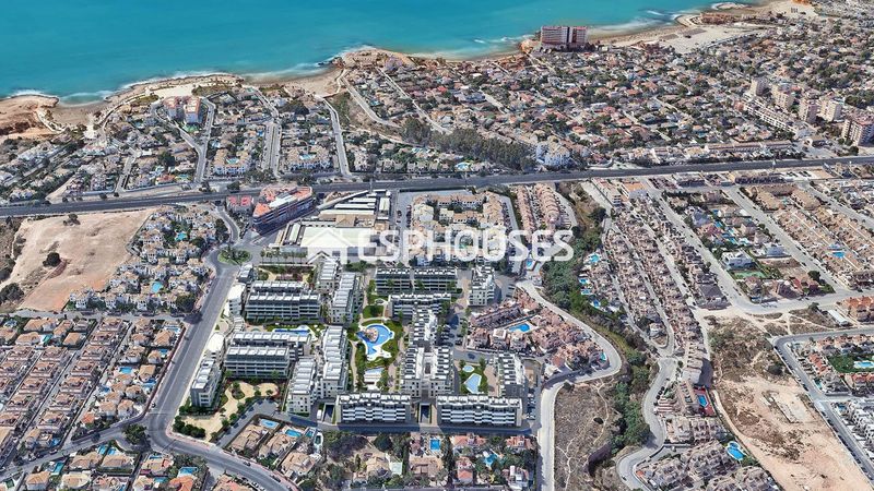 Foto b75efe8a-a244-4d06-b102-68dd149e2a55. Planta baixa amb piscina a Playa Flamenca Orihuela