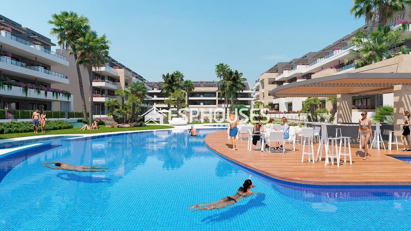 Foto c49ec8a6-1a63-4ccf-9109-244359a094f3. Planta baixa amb piscina a Playa Flamenca Orihuela