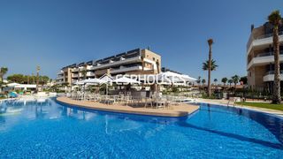 Rez-de-chaussée à Playa Flamenca. Apartamento en playa flamenca