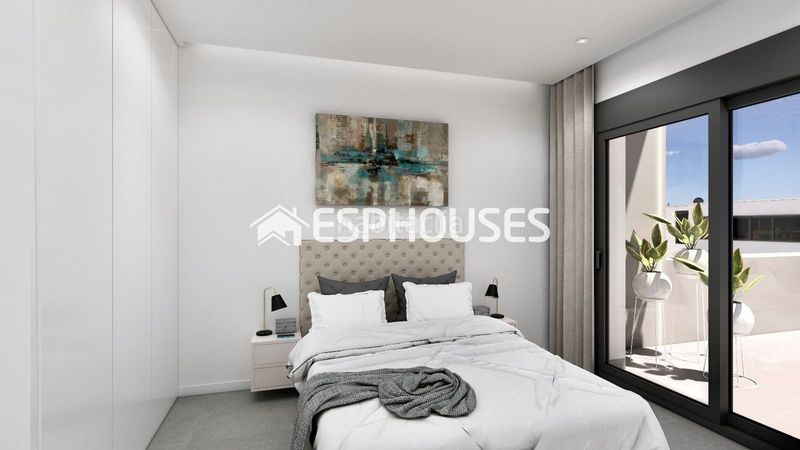 Foto 43e4498b-9606-4644-b7a7-66911d116359. Chalet villa de obra nueva con piscina privada, solárium y sótano en Benijófar