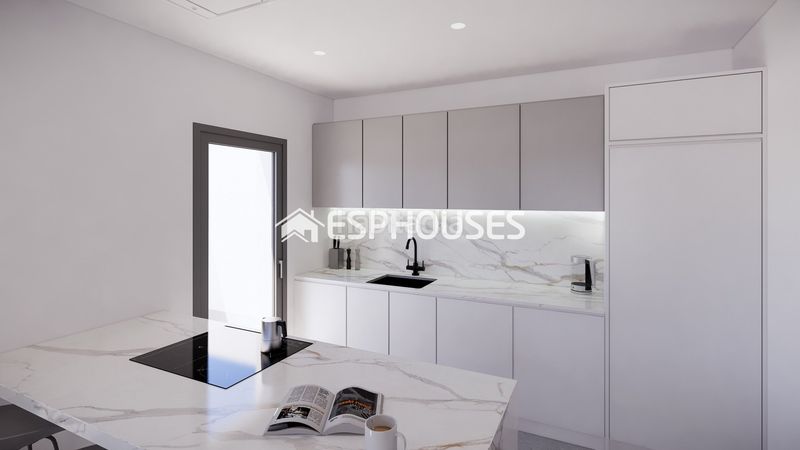 Foto b66f2fcf-b2c1-4eec-8802-9219a1a9539c. Chalet villa de obra nueva con piscina privada, solárium y sótano en Benijófar
