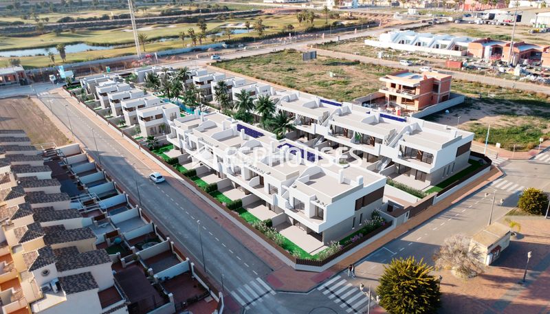 Foto e0df3590-069e-4504-9e00-7e5319c0fc3c. Casa amb piscina a Las Lomas de Rame-Bahía Bella Alcázares (Los)