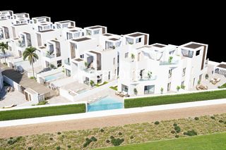 Casa a Las Lomas de Rame-Bahía Bella. Villas cuádruples en los alcázares, cerca de serena golf y a 500