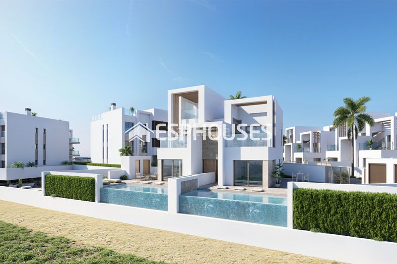 Foto b667836a-9759-491b-af1f-88ffb67c2418. Casa amb piscina a Las Lomas de Rame-Bahía Bella Alcázares (Los)