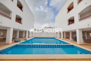 Apartament a San Fulgencio. Apartamentos en san fulgencio, cerca de la playa de arena más la