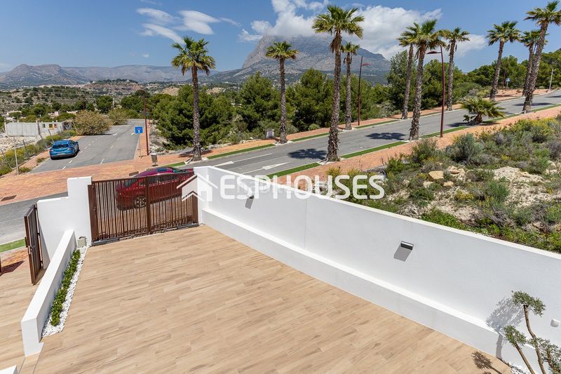 Foto 8e2edc31-8e51-4cc9-b343-352343d826d4. Chalet with pool in Golf Bahía Finestrat