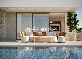 Casa a Balcón de Finestrat-Terra Marina. Villa adosada de obra nueva con 5 dormitorios, piscina privada y