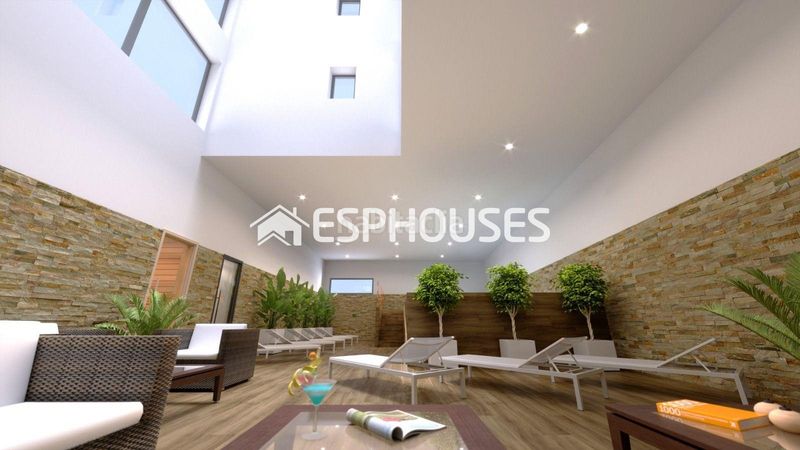 Foto 5b1bc3c4-c2be-4ba1-9c8a-fa8fcc442669. Penthouse with pool in Parque de las Naciones Torrevieja