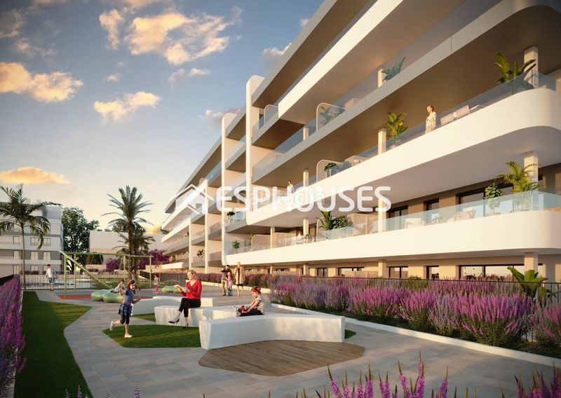 Foto 513e0b31-348f-48fa-bcc6-989e7d35030c. Planta baixa amb piscina a Bonalba-Cotoveta Mutxamel