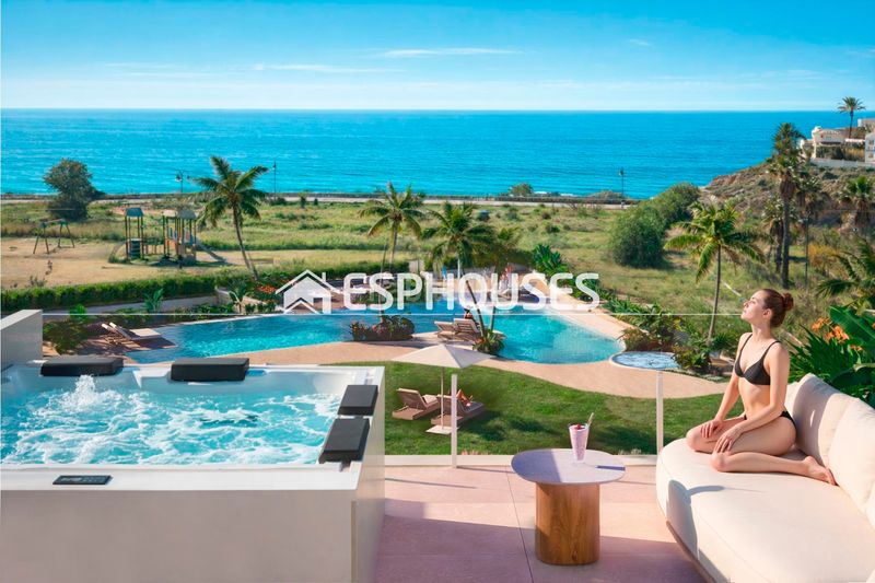 Foto 600fa7ab-adb3-4a98-b8df-d301e451abea. Casa amb calefacció piscina a Pueblo Español-Coveta Fumá Campello (el)