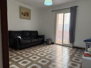 Pis  Carrer de saturn. Piso 3 habitaciones en badalona  llefia