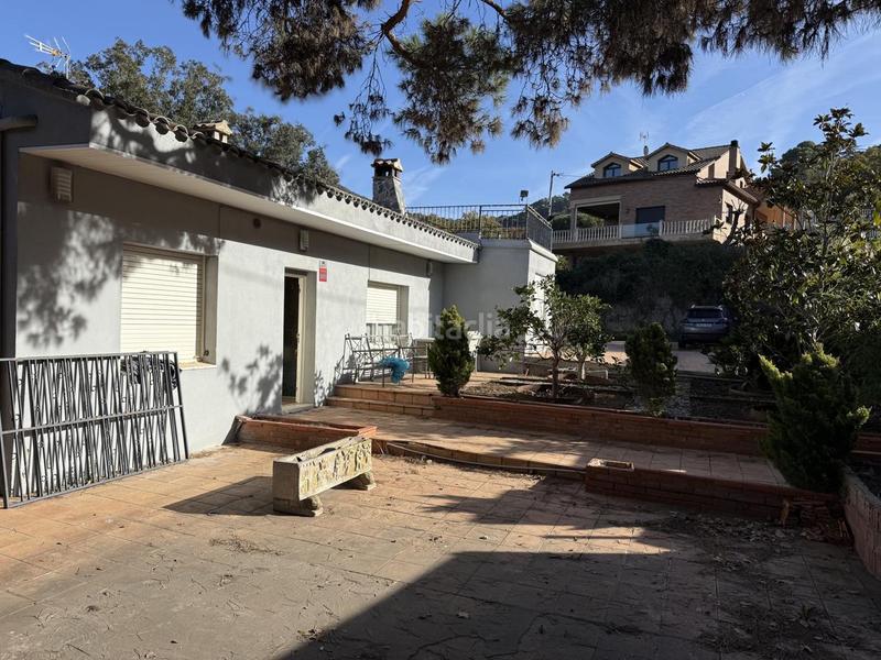 Foto 4162178d-2dea-4207-ac45-1719f02f0e84. Maison avec parking piscine dans Sant Fost de Campsentelles