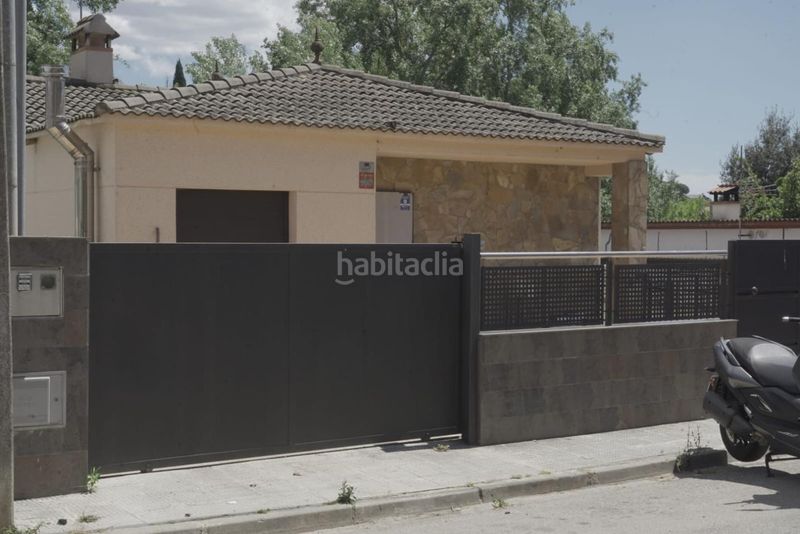 Foto 3c676e64-afe6-4982-9808-d171dced80fa. Casa amb aparcament a Lliçà d´Amunt