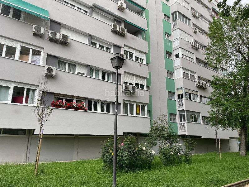 Foto e906e145-2f4a-483f-9028-842e35d5be10. Planta baixa a Orcasitas Madrid