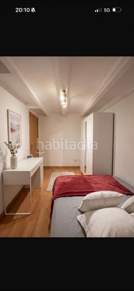 Foto b3e7971c-39cd-4f37-ab24-af71f49e07cf. Pis a Vila de Gràcia Barcelona