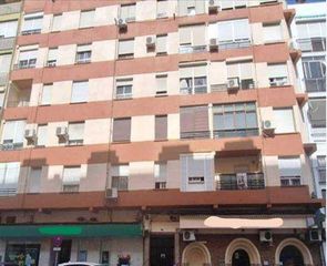 Flat  Avenida adoratrices. Activo bancario en venta  inversores  murcia  piso alquilado