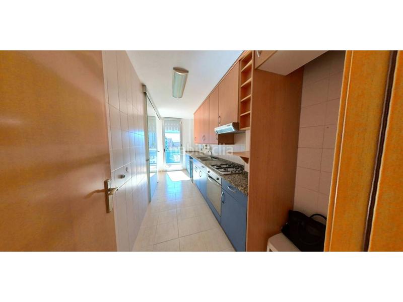 Foto 936eae40-8957-46ec-82c7-d8e1c06117b5. Appartement avec chauffage parking dans Port Badalona