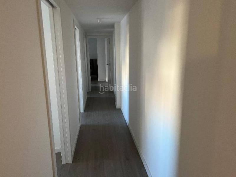 Foto 091ab226-64c3-40a5-8789-c0dc9bc355f1. Flat with heating parking pool in Centre Badalona