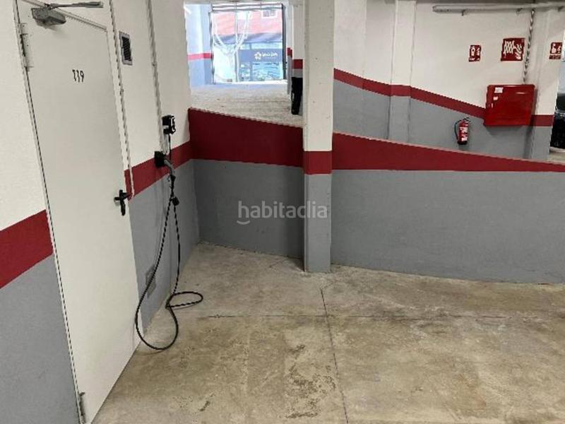 Foto 2c75e48c-38eb-4e58-adaa-e74b3577e14d. Flat with heating parking pool in Centre Badalona