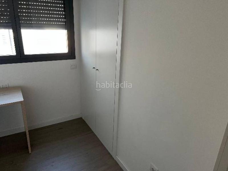 Foto 4432089f-d7b4-4e7a-b0c8-18fa05cbde6d. Flat with heating parking pool in Centre Badalona