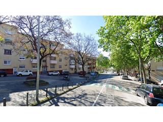 Appartamento  Calle sant feliu de llobregat. Bajos amplio y exterior con acceso a patio !
