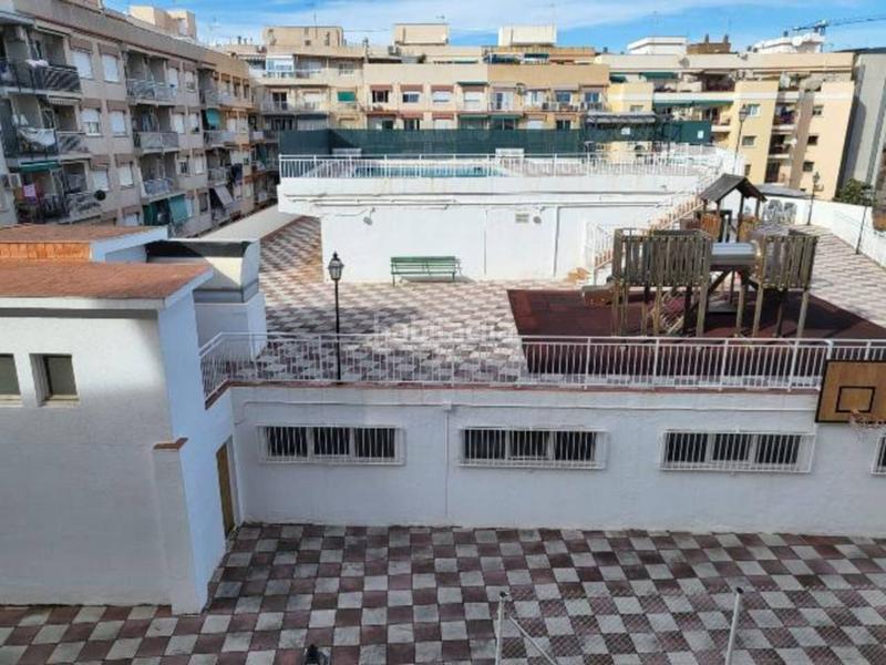 Foto 1d699494-c857-42f4-a327-1f5f59064a60. Pis amb calefacció aparcament piscina a Progrés - Pep Ventura Badalona