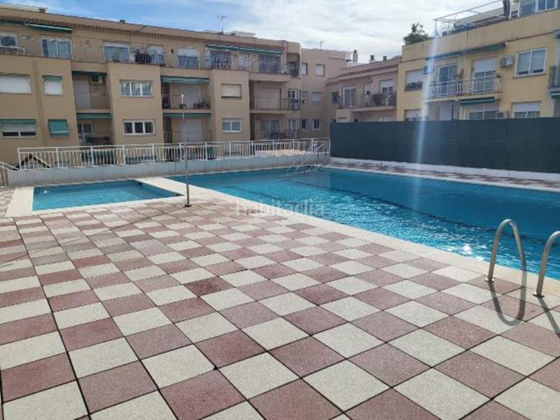 Foto 311cd808-a4a7-44f9-acda-4eca665ce35e. Pis amb calefacció aparcament piscina a Progrés - Pep Ventura Badalona