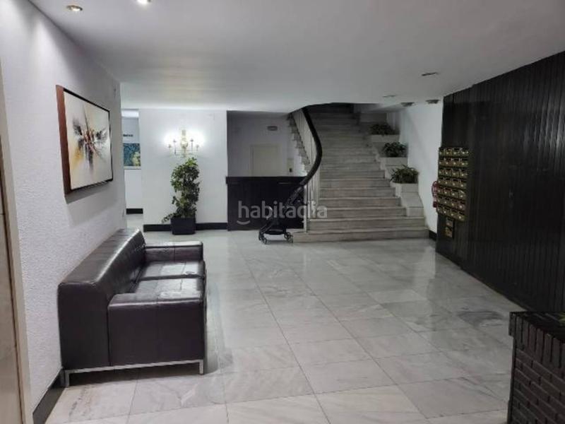 Foto 7f3eafef-d1db-4d0d-93fa-bb6e4c951e5d. Pis amb calefacció aparcament piscina a Progrés - Pep Ventura Badalona