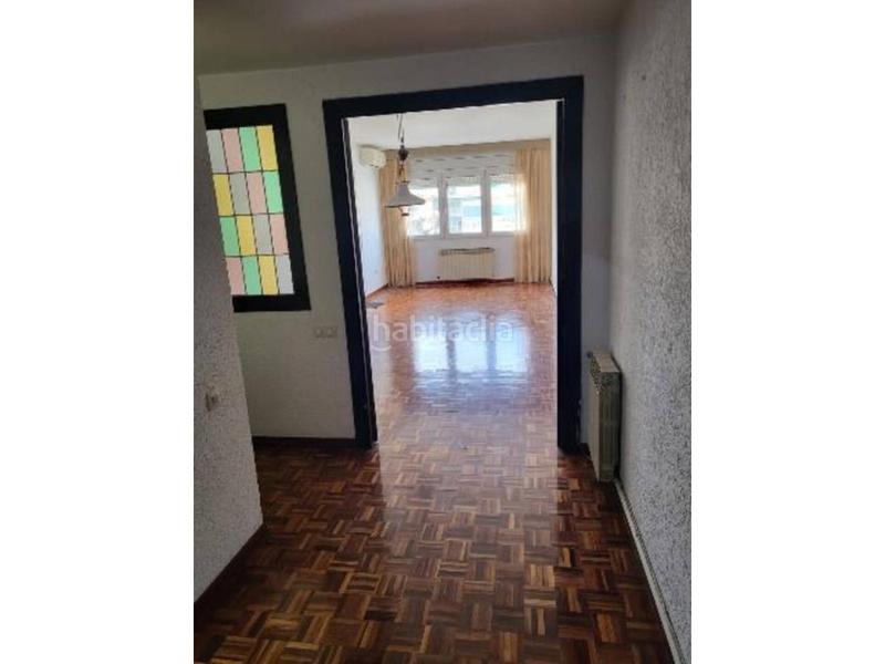 Foto d0a9ac64-5123-4d0e-bef2-5ac8dbe6295d. Pis amb calefacció aparcament piscina a Progrés - Pep Ventura Badalona