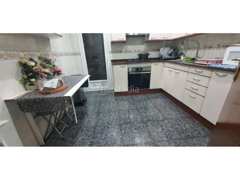 Foto f7ab358b-fa93-46a6-8ef0-d701d7ae6baf. Pis a Gorg Badalona