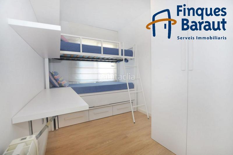 Foto 961413fe-5ca1-4203-9140-bfbbaf1aea75. Piso apartamento primera linea de mar en playa de canyelles en Roses