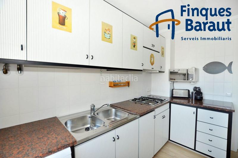 Foto 9f3e809c-cb3f-4ba3-a1aa-20846664797d. Piso apartamento primera linea de mar en playa de canyelles en Roses