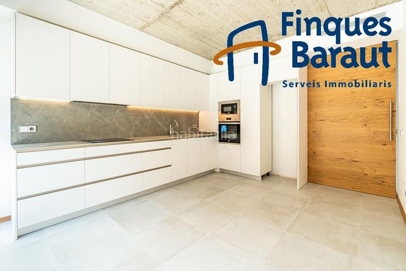 Foto edd93846-819f-4899-a4dd-13e88b0910a3. Haus mit heizung parking in Creu de la Mà Figueres