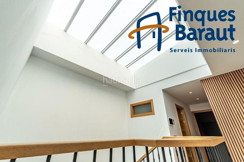 Foto f48dce56-f6b8-43b2-9b60-756bb823eea6. Haus mit heizung parking in Creu de la Mà Figueres