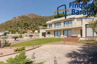 Casa a Pau