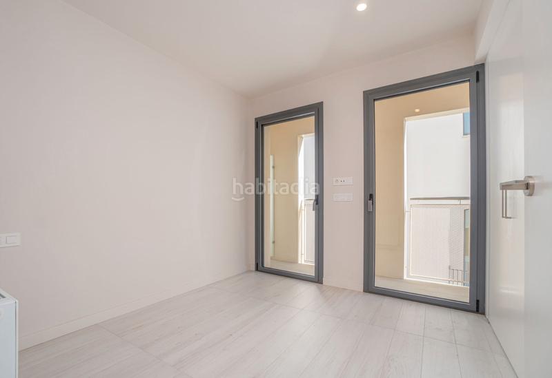 Foto a23c6303-7ea0-4c42-b79e-3243818d9be1. Piso a pocos pasos de la rambla le ofrecemos apartamento nuevo a estrenar de tres habitaciones. en Figueres