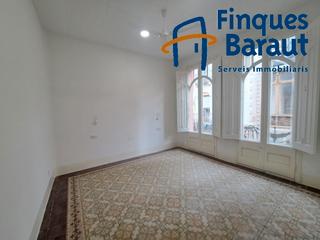 Casa  Carrer sant pau. Casa con encanto, ubicación y muchas posibilidades en el centro