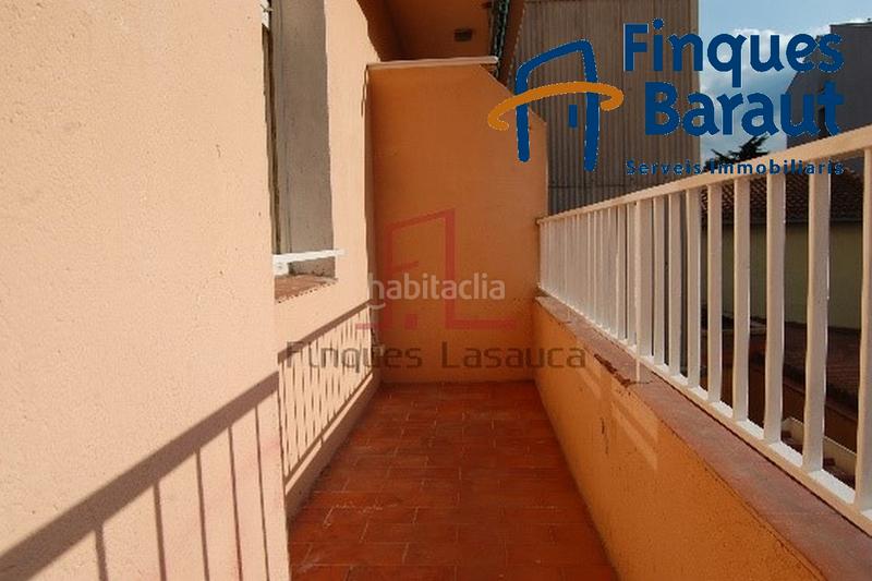 Foto 97128cd1-1625-402c-9b8f-e4af893fd46d. Piso en carrer vicenç dauner 29 piso en venta en el centro – calle vicenç dauner en Figueres