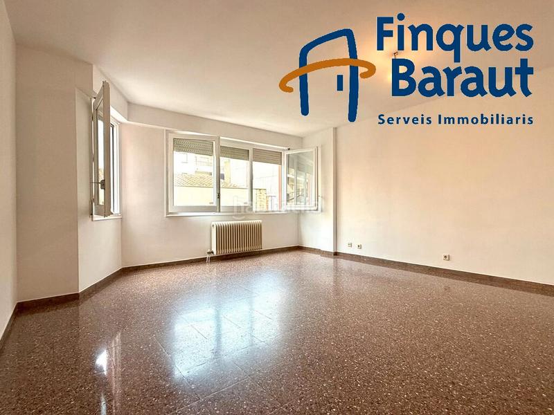 Foto 9e51c83b-e6fa-44c0-9979-65c0ba8022f8. Piso en carrer vicenç dauner 29 piso en venta en el centro – calle vicenç dauner en Figueres
