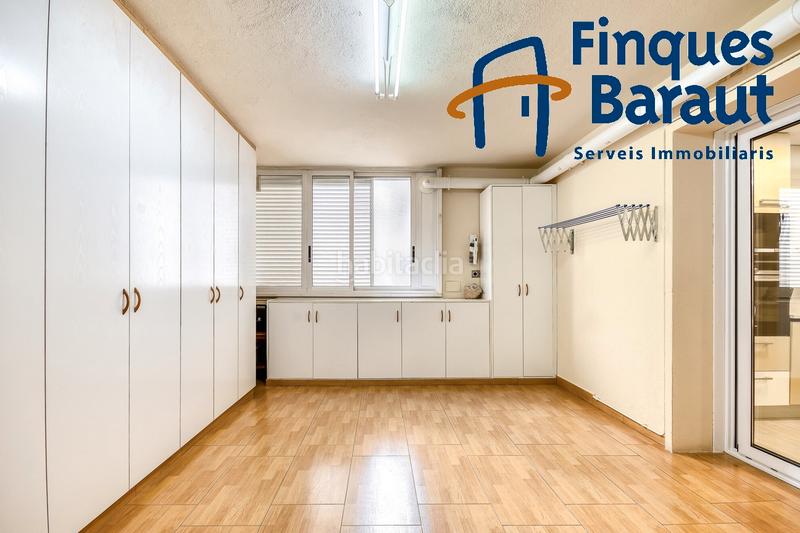 Foto c1f127e5-79e8-446f-9bfa-7d8528e2ea4a. Appartamento con camino riscaldamento in Creu de la Mà Figueres