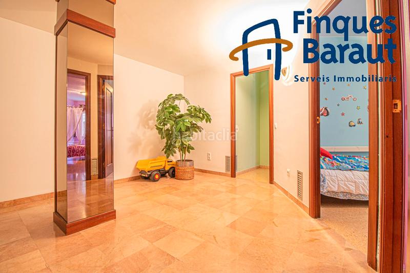Foto 6be81f2e-9c98-4780-9d27-b102b600f3f3. Piso  ideal para familias en el centro en Centre Figueres