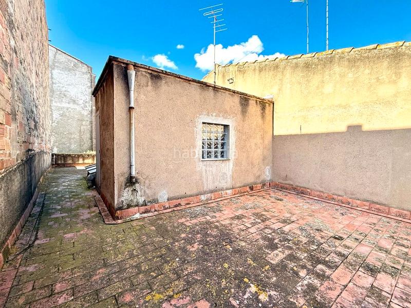 Foto 251f6eb0-62a3-4128-bec0-ad36c3f7da42. Casa adosada magnífica casa reformada en el centro – amplitud, confort y una ubicación inmejorable en Figueres