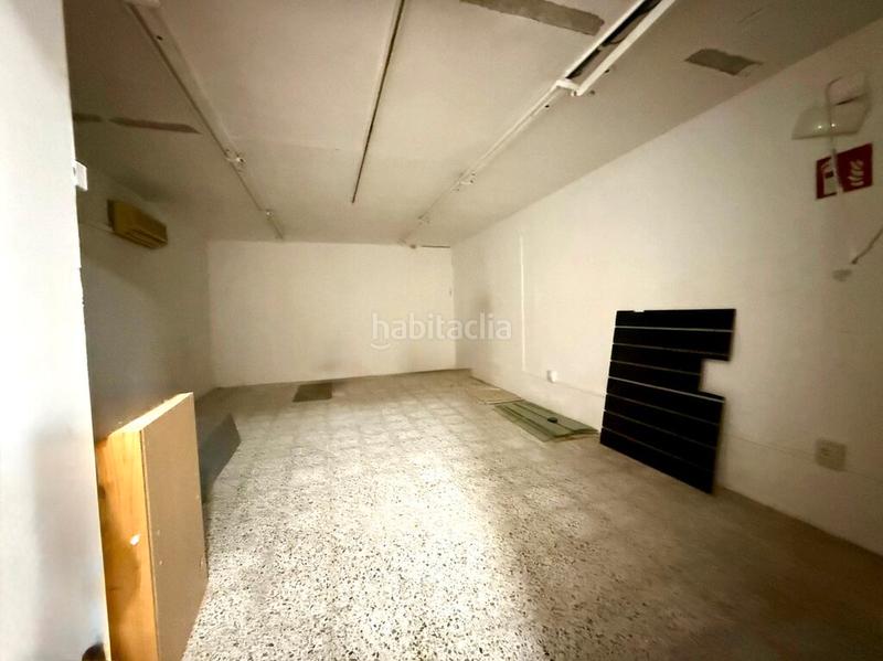 Foto 2d295f51-cc82-46e3-bf3e-331eebb15363. Edificio in Centre Figueres