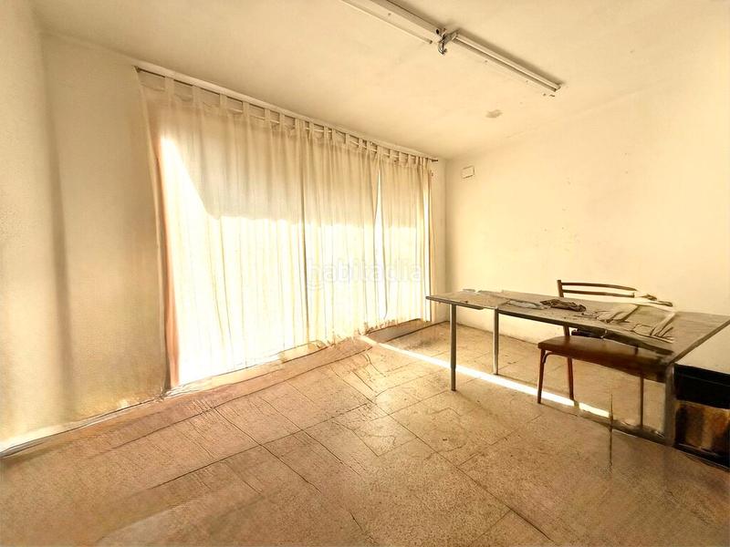 Foto a4fe054b-9f5b-40f5-9428-46f1b4ac61e5. Edificio in Centre Figueres