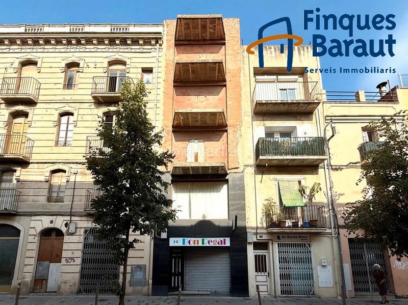 Foto b7aa6892-23af-483d-8f10-a785bef51360. Edificio in Centre Figueres