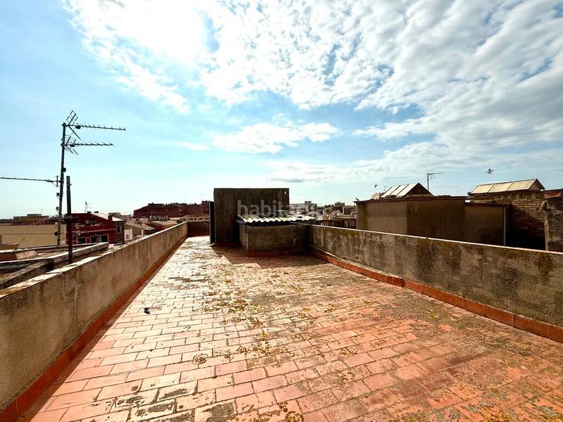 Foto d7110122-5c2f-4b73-86c8-b253e9d57752. Edificio in Centre Figueres