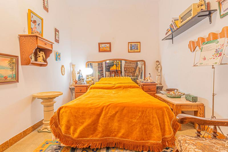 Foto 0c8b1156-ba66-4b36-83c6-37dae0ae1b32. Edifici a carrer pep ventura 12 a Centre Figueres