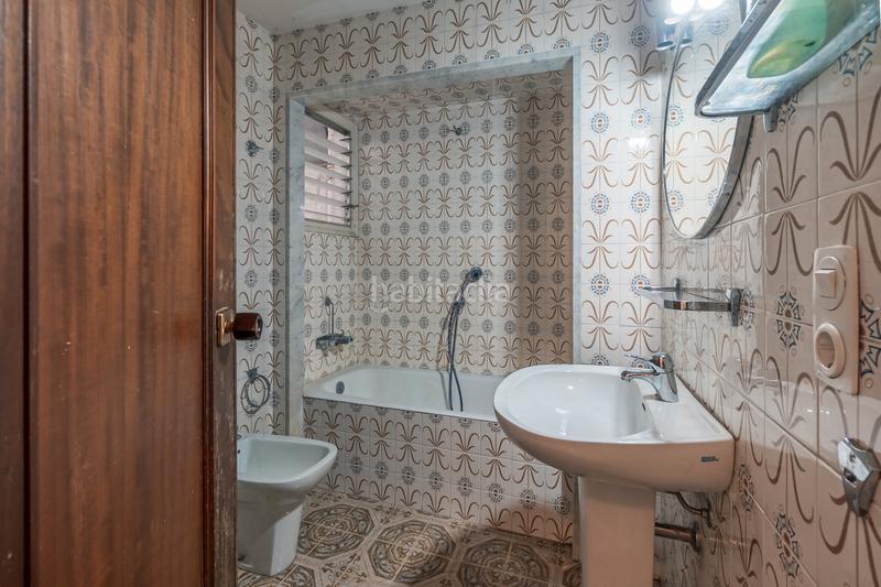 Foto 8f2a2e35-575d-45e1-9b8d-a642fe5eb174. Appartement avec chauffage parking dans Centre Figueres