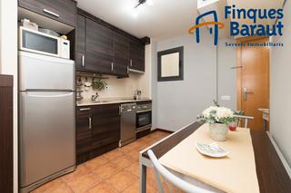 Estudi a Carretera de Roses-Fossos. Tu próxima inversión tranquila en figueres: piso alquilado con r