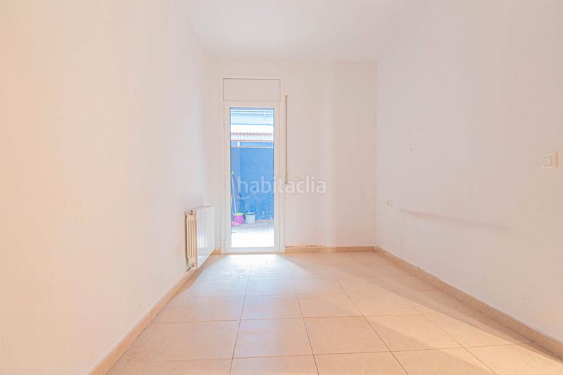 Foto a2379056-f446-4724-ae66-32d9af59f143. Pis amb calefacció a Eixample-Horta Capallera Figueres